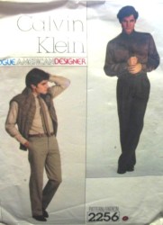2256 VOGUE CALVIN KLEIN MR SLIM PANTS, LO RISE/ CUFFS OR NOT PATTERN 32" WAIST 